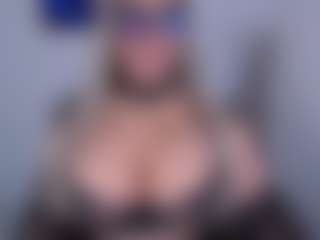 emmabigcock's Live Sex Cam Show