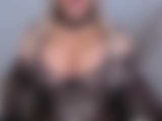 Live cam show with emmabigcock - Smoking on infinitiblacc.com
