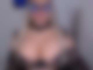 Pokaz na żywo z emmabigcock - Blonde Hair na Camsoda