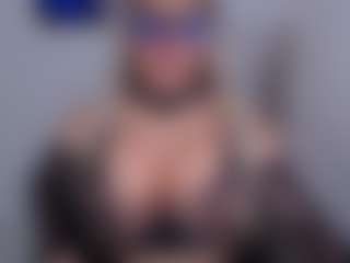 emmabigcock's Live Sex Cam Show