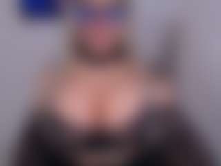 emmabigcock's Live Sex Cam Show
