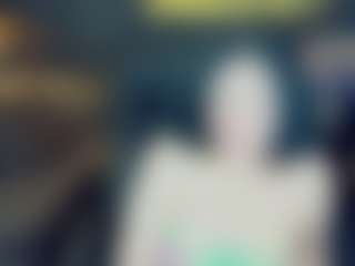 Live cam show with IrissMoon - Mature on Soda Cam