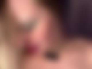 JuleLaffitte's Live Sex Cam Show