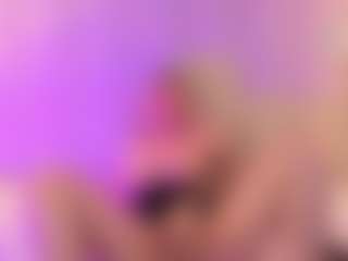 JulieDeep's Live Sex Cam Show