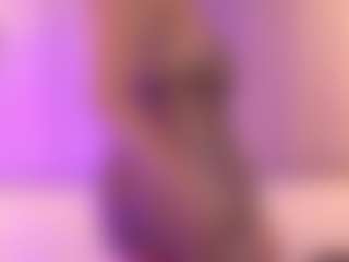 JulieDeep's Live Sex Cam Show