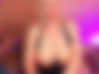 JulieDeep's Live Sex Cam Show
