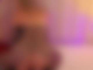 JulieDeep's Live Sex Cam Show