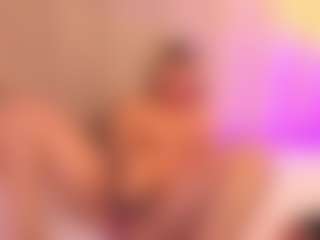 JulieDeep's Live Sex Cam Show