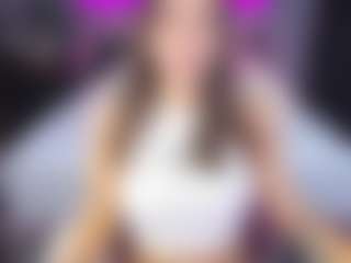 Live cam show with maggiemrrr - Butt Plug on Latina Girls