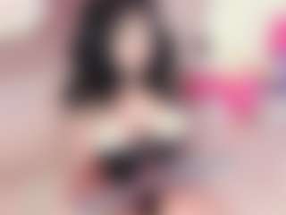 Live cam show with salemblackrose - Skinny on Camiplay Live