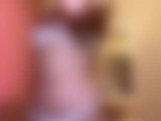 Live cam show with Mia - Ass Clapping on Camsoda