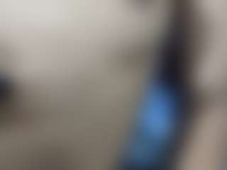 Live cam show with Zara Dream - Mobile Young Adult on makecum.org