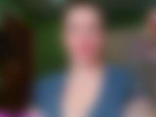 VeronikaGold's Live Sex Cam Show