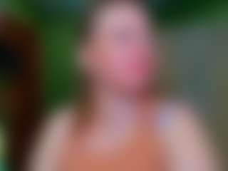 VeronikaGold's Live Sex Cam Show