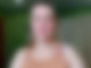 VeronikaGold's Live Sex Cam Show