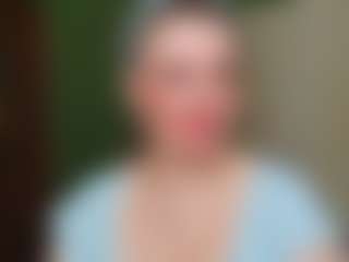 VeronikaGold's Live Sex Cam Show