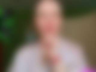 VeronikaGold's Live Sex Cam Show