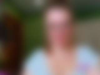 VeronikaGold's Live Sex Cam Show