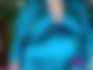 Live cam show with VeronikaGold - Average on SinfulBabes