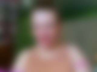 VeronikaGold's Live Sex Cam Show
