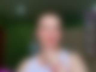 VeronikaGold's Live Sex Cam Show