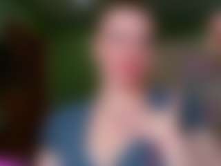 VeronikaGold MILF webcam performer live streaming