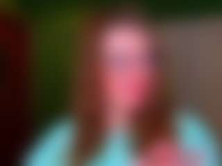 VeronikaGold's Live Sex Cam Show