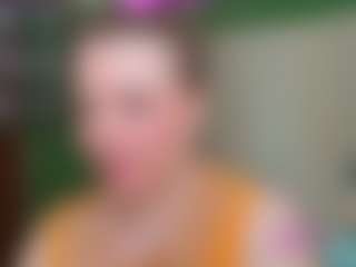 VeronikaGold's Live Sex Cam Show