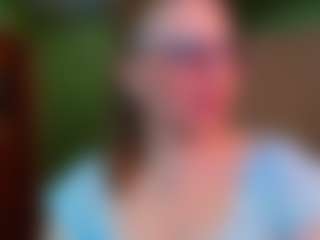 Live cam show with VeronikaGold - Interactivetoy on Hubzter Live