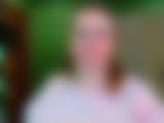 VeronikaGold's Live Sex Cam Show