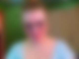 Live cam show with VeronikaGold - Gray Eyes on TastyBlacksLive