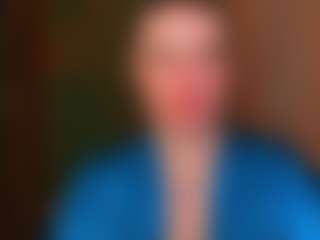 Live cam show with VeronikaGold - Shaved on Camsoda