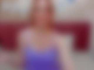 Live cam show with LisaAmoree - Camel Toe on thefappeningchat.com