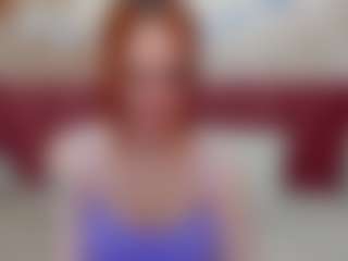 Live cam show with LisaAmoree - Upskirt on LiveSexCams6
