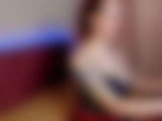 Live cam show with LisaAmoree - Red Hair on CamClone