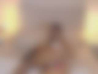TinyRosse's Live Sex Cam Show