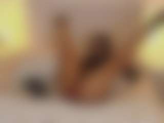 TinyRosse's Live Sex Cam Show
