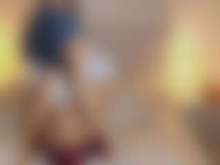 TinyRosse's Live Sex Cam Show