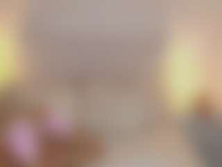 Live cam show with TinyRosse - Ass Bouncing on fapnchat