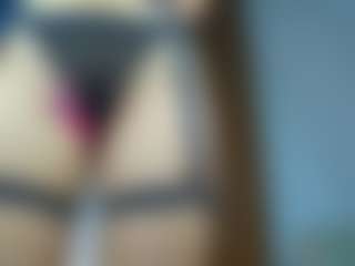 Live cam show with Alia-Sweet - Highheels on camgirlchat.live