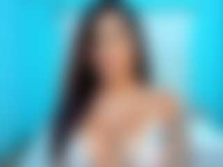 Show in cam erotica live di CherryKiiss