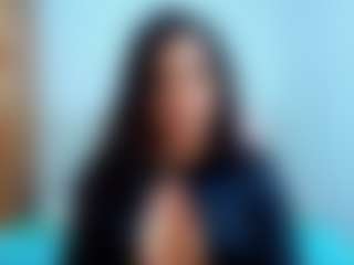 Spettacolo in cam dal vivo con CherryKiiss - Teen (18+) su Camsoda