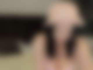 Live cam show with Eva - Privateshow on Chatstar