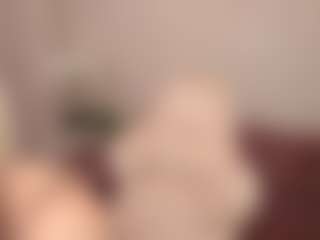 Live cam show with Eva - Smooth on luckytryst.com