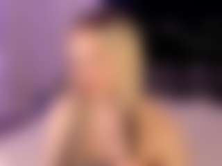 Live cam show with Eva - Facial on https://playwithruby.com