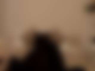 Live cam show with Eva - Facial on dropp.cam