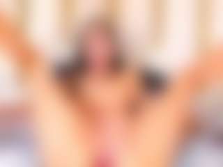 Ainoanoire's Live Sex Cam Show