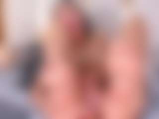 Live cam show with Ainoanoire - Small Tits on StripNow