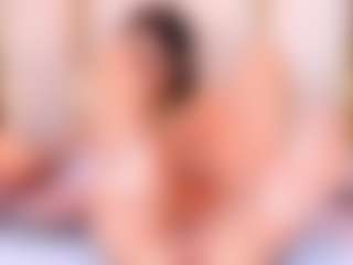Ainoanoire's Live Sex Cam Show