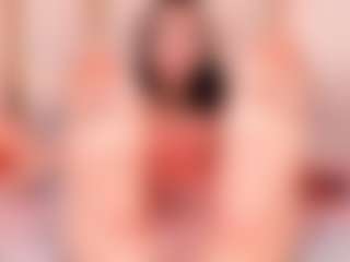 Ainoanoire's Live Sex Cam Show